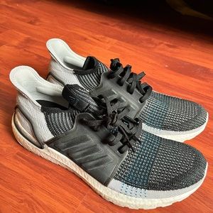 BARELY USED/ BRAND NEW MENS BRAND CLOTHING